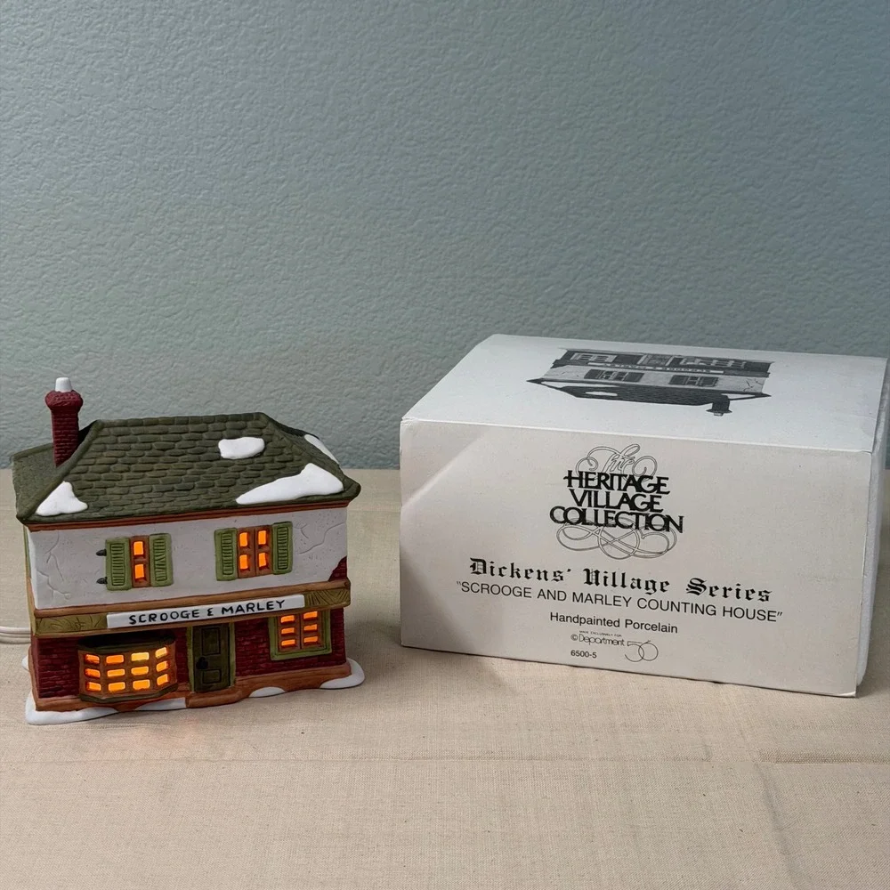 Department 56 Scrooge & Marley Counting House Dickens Village Porcelain 1986
